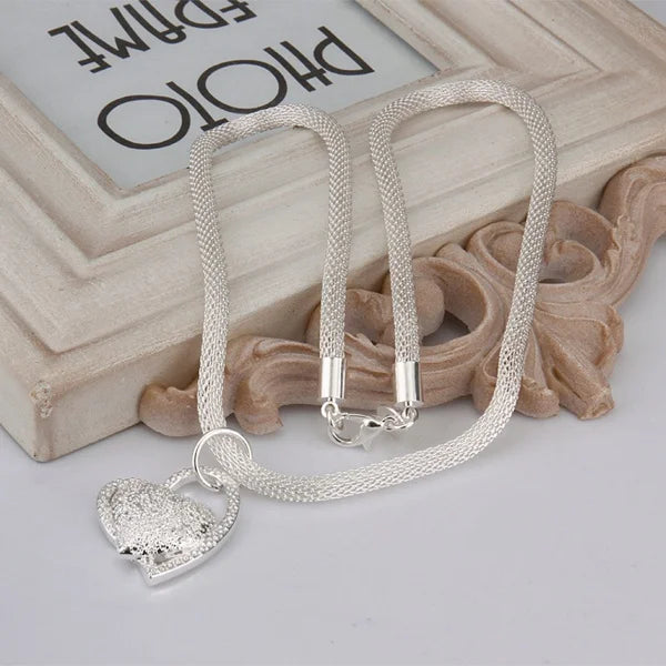 Sterling Silver Necklace Gorgeous Charm Fashion  Heart for Women Noble Luxury 18 Inches 45cm Jewelry